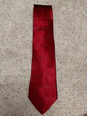 Louis Feraud Vintage Wave Pattern Neck Tie